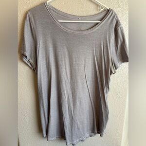 Women's Gray Top